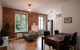 Dream Aparts - Apartament z parkingiem w centrum